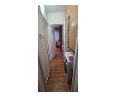 Apartament cu 3 camere de vanzare in Campina - Imagine 11