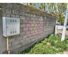 Casă cu farmec rustic și 500 mp, la 15 min de București - Imagine 10