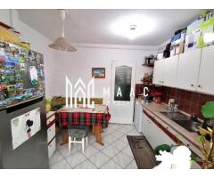 Apartament 3 camere I Decomandat I Zona Vasile Aaron