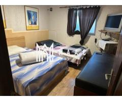 Casa cu 4 apartamente | 9 camere | Curte si Gradina