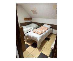 Casa cu 4 apartamente | 9 camere | Curte si Gradina - Imagine 5