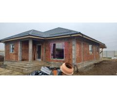 Săbăreni, casă nouă 4 camere parter, curte 480 mp