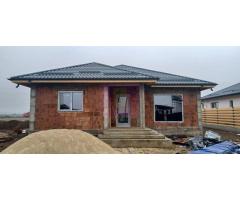 Săbăreni, casă nouă 4 camere parter, curte 480 mp - Imagine 2