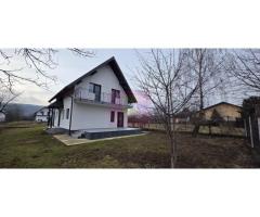 Vila de vanzare cu 4 camere in Brebu - Imagine 3