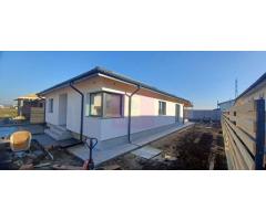 Săbăreni, casă parter 4 camere, CT, terasă, pivniță, teren 478 mp