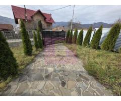 Vila de vacanta cu 4 camere de vanzare in Valea Doftanei - Imagine 9