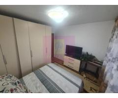 Apartament cu 3 camere de vanzare in Campina - Zona Cuza - Imagine 4