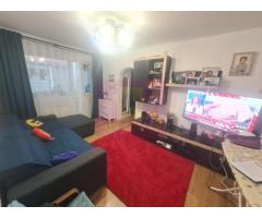Apartament cu 3 camere de vanzare in Campina - Zona Cuza