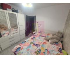 Apartament cu 3 camere de vanzare in Campina - Zona Cuza - Imagine 5