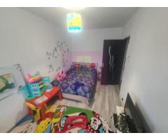 Apartament cu 3 camere de vanzare in Campina - Zona Cuza - Imagine 7