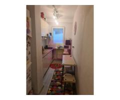 Apartament cu 3 camere de vanzare in Campina - Zona Cuza - Imagine 9