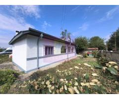 Casă cu farmec rustic și 500 mp, la 15 min de București - Imagine 6