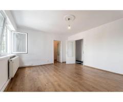 PRET NOU! Apartament 2 camere Ultracentral bvd Revolutiei - COMISION 0