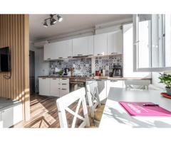 2 camere în blocul Urbanna: Orientare spre răsărit și confort complet - Imagine 4