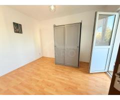 Apartament două camere de vânzare Dâmbu renovat - Imagine 7