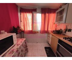 Apartament spațios de 4 camere bl 1982 Berceni etajul 8 bloc anvelopat - Imagine 8