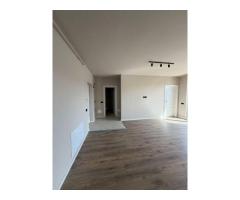 Apartament 2 camere, terasa, etaj intermediar, garaj, Eroilor - Imagine 6