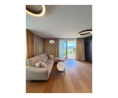 Apartament PREMIUM cu curte, terasă și lift cu acces direct în living - Imagine 3