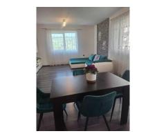 Apartament 2 camere, balcon, etaj intermediar, BMW - Imagine 2