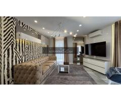 Apartament superfinisat | 2 camere  | 2 parcări | M. Romanul