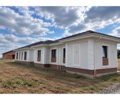 Duplex 3 cam. Mosnita Noua 154 000 E
