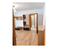 Apartament renovat cu 2 camere și balcon – zona Lugojului - Imagine 2