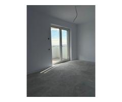 Apartament decomandat | 3 camere | 2 bai | 2 terase | parcare | Junior - Imagine 5