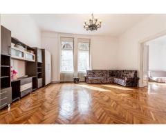 Apartament spațios cu 2 camere, situat pe strada Mețianu