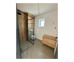 Casă nouă P+1E, 117 mp utili, 442 mp teren, NZEB, pompă de căldură + fotovoltaice 6 kWp, STR. I - Imagine 5