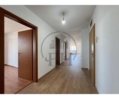 Apartament 3 camere de vânzare Mamaia Nord, Constanța - Imagine 12