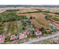 🏡 Mai mult decât o casă: libertatea de a trăi aproape de natură - Imagine 3