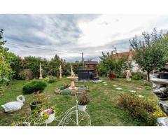 🏡 Mai mult decât o casă: libertatea de a trăi aproape de natură - Imagine 7