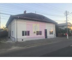 Casa de vanzare in Campina (spatiu comercial) - Zona Lidl
