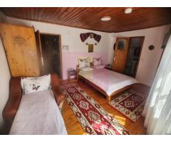 Vila de vacanta de vanzare in Busteni - Zona Zamora - Imagine 9