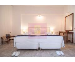 Hotel de vanzare, insula Aegina, Grecia,  prima linie la marea Egee - Imagine 9
