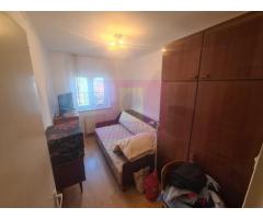 Apartament cu 3 camere de vanzare in Campina - Zona Centrala - Imagine 4