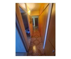 Apartament cu 3 camere de vanzare in Campina - Zona Centrala - Imagine 5