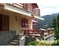 Vila de vanzare in Busteni - Zona Centrala - Imagine 2