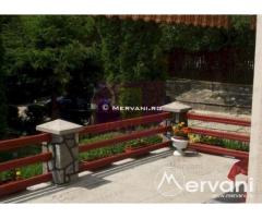 Vila de vanzare in Busteni - Zona Centrala - Imagine 3