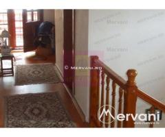 Vila de vanzare in Busteni - Zona Centrala - Imagine 7