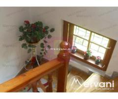 Vila de vanzare in Busteni - Zona Centrala - Imagine 10