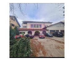 Spatiu comercial de vanzare in Campina