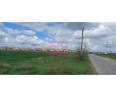 Săbăreni, teren intravilan 1000 mp, cu utilitati în apropiere - Imagine 2
