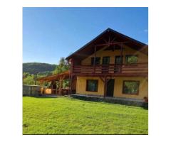 Vand sau schimb casa Campu Cetatii din caramida si lemn