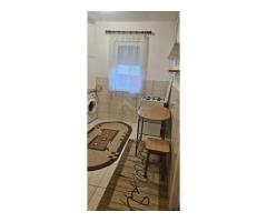Apartamenr 1 camera 20mp ,aproape de spital si UMF - Imagine 3