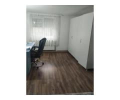 Casă de vânzare cu teren 920 mp - Imagine 6