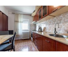 Apartament 2 camerel, bloc V8,  Zona 6 Vânători. - Imagine 10