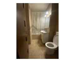 Închiriez  apartament cu 2 camere - Imagine 5