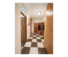 Vanzare apartament 2camere- zona Decebal - Imagine 8