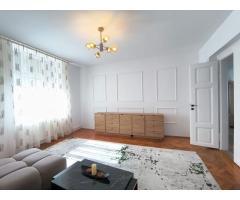 De închiriat: vilă renovată, Mihai Eminescu. 1 000 E/lună. Comision 0 - Imagine 10
